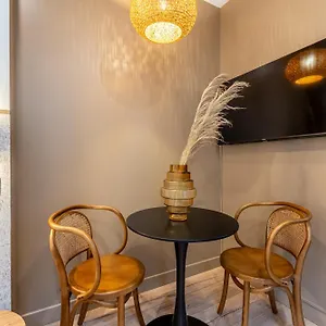  Apartment Sweett - Pavillon Madeleine